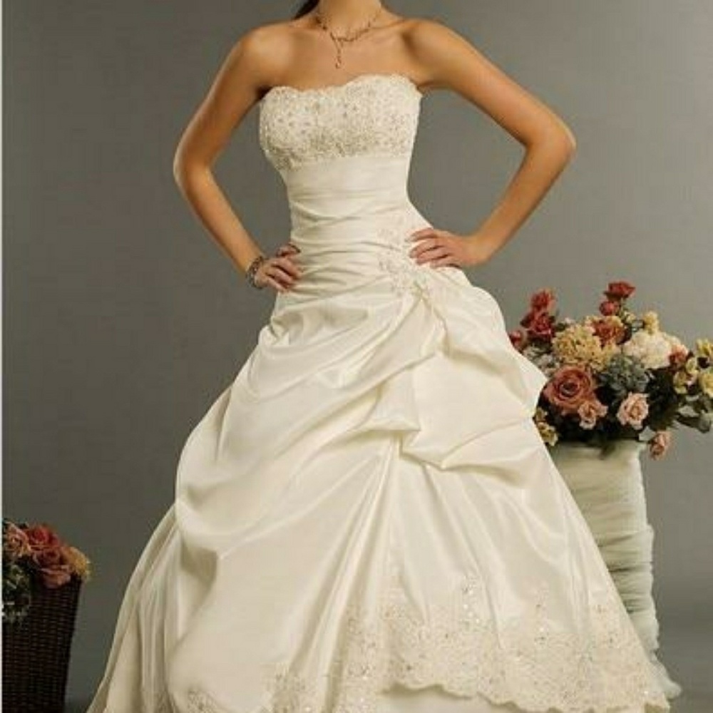 Wedding dresses Sale ends june 29th